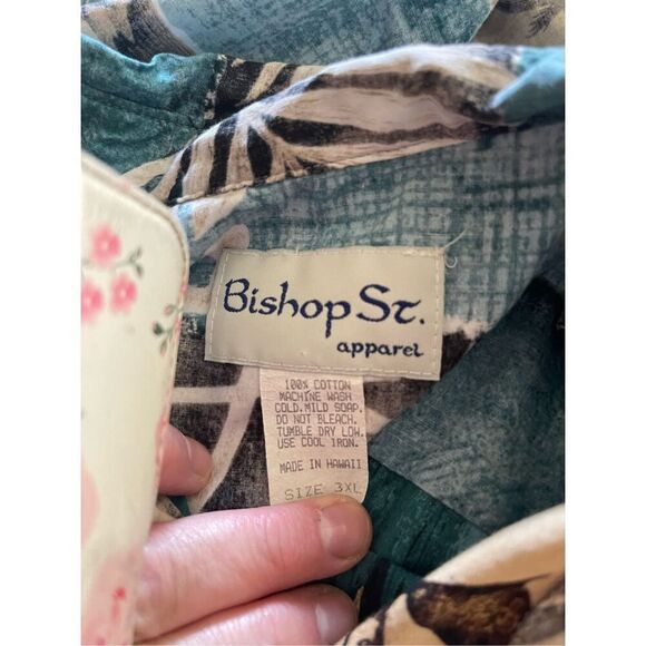Bishop St Apparel Men's Tropical Hawaiian Collared Buttoned Shirt Size 3XL - Picture 9 of 12